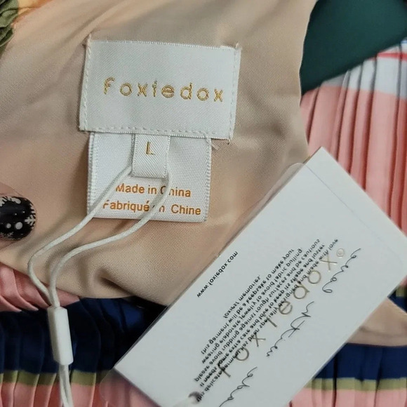 Foxiedox Stripe Pleated Shift Dress In Pink/coral/navy - Picture 10 of 11